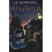 Harry Potter And Philosophers Stone1 By J.K Rowling KS00858